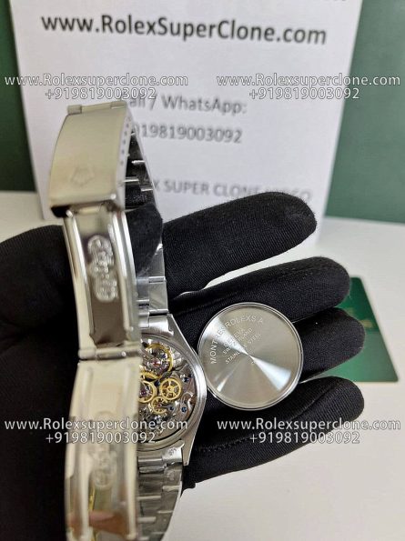 Rolex Daytona Paul Newman Super Clone Swiss Replica Watch | Ref 6241 | Vintage White 'Panda' Dial | Manual Winding 722-1 Swiss Clone Movement - Image 4