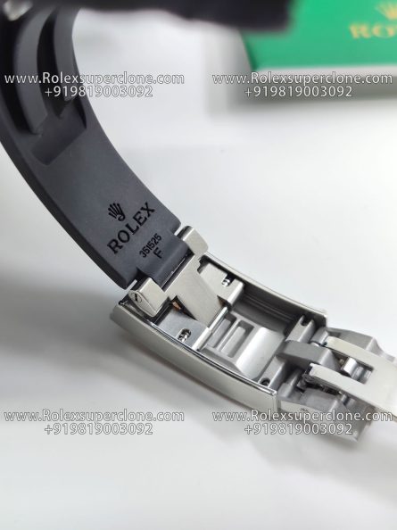 Rolex Yacht Master White Gold Super Clone Swiss Replica Watch | OysterFlex Rubber Strap | Ref 226659 | 3235 Swiss Movement - Image 6