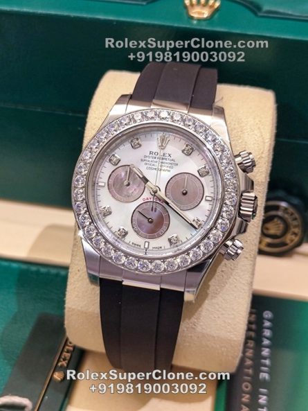 Rolex Daytona Mother of Pearl Dial Super Clone Swiss Replica Watch | OysterFlex Strap | Ref 126589RBR | 4131 Swiss Movement - Image 5